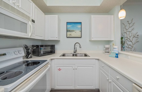 Fort Walton Beach - Destin Condo | G509 High-floor 1BR+ bunk room w/Gulf views, private balcony & amenities!