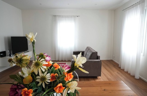Vicenza Apartment | G83Home: Modern Design in Vicenza!