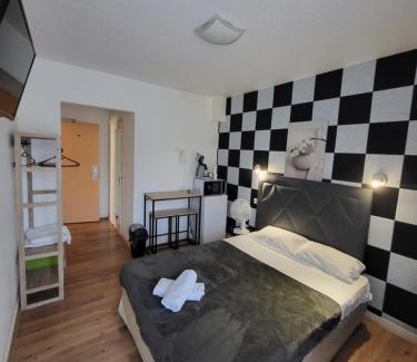 Sennece-les-Macon Bed & Breakfast | GA location