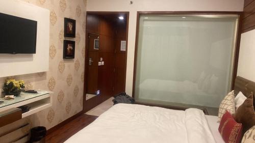 Gauravaddo Hotel | Gabriels beach resort