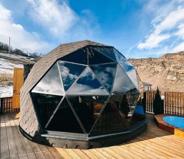 Stepantsminda Ski Chalet | Gabua Glamping