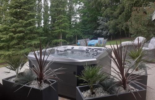 Vimoutiers Bed & Breakfast | Gadeyne Nathalie Le chalet de Malvoue