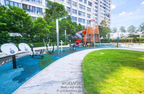 Rawang Apartment | Gaia Residence at Gamuda Gardens - Pool View - Skyline Luge by Wodages