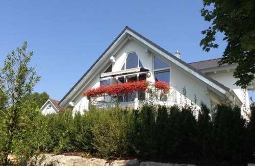 Gaienhofen House | Gaienhofen Comfortable holiday residence