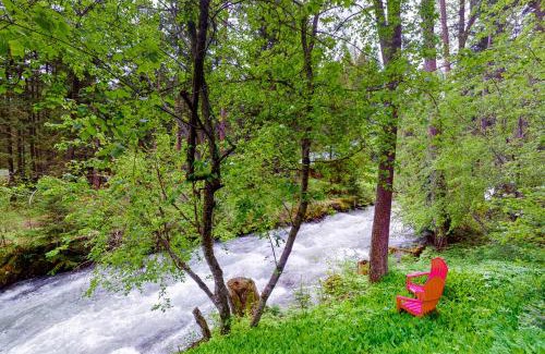 Wallowa County House | Gail's Lodge
