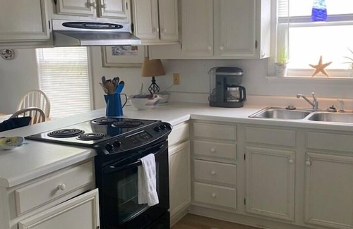 Dune Allen Beach House | Gailmard Cottage at Santa Rosa Beach, C30a
