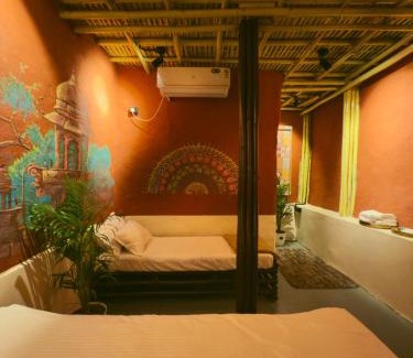 Rajpipla Hotel | Gajanan Hotel