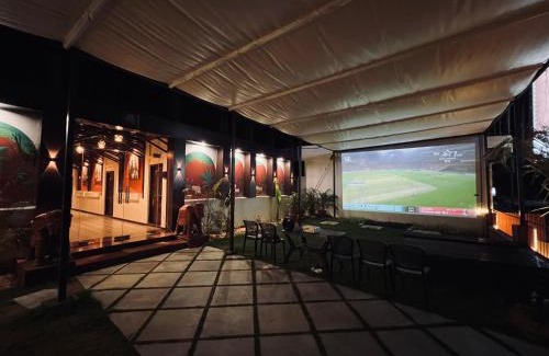 Rajpipla Hotel | Gajanan Hotel