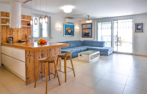 Brela Apartment | “Gajeta” 2- bedroom apartment with sea view
