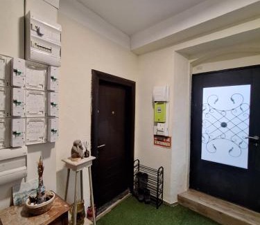 Saint-Paul-de-Fenouillet Apartment | Galamus Bonheur ! 2-3 jours si vous restez, le prix est bien baissé !