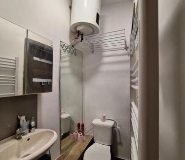 Saint-Paul-de-Fenouillet Apartment | Galamus Bonheur ! 2-3 jours si vous restez, le prix est bien baissé !