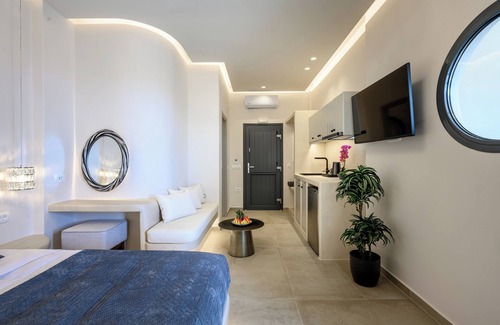 Messaria Hotel | Galaria Serenity Suites