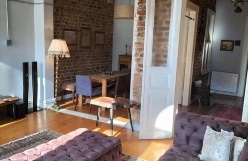 Pera Apartment | Galatada Muhteşem Tarihi Daire