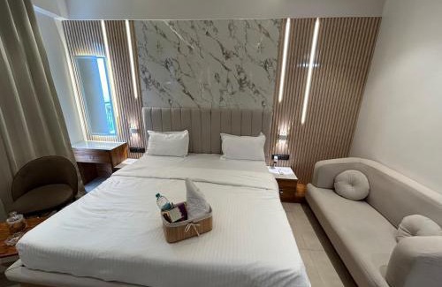 Mohangarh Apartment | Galaxia Luxe stay Lucknow