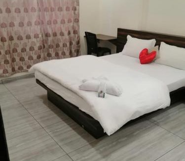 Panchgani Bed & Breakfast | Galaxy Residency, Panchgani - MTDC Approved