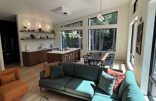 Bellingham House | Galby Getaway - Mountain Biker's Paradise, Galby Getaway