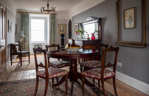 Harlech House | Galeri Harlech Townhouse