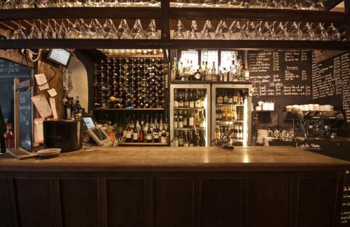Llangollen Hotel | Gales Of Llangollen