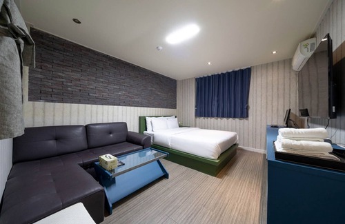 Suwon Hotel | GALLERIA HOTEL