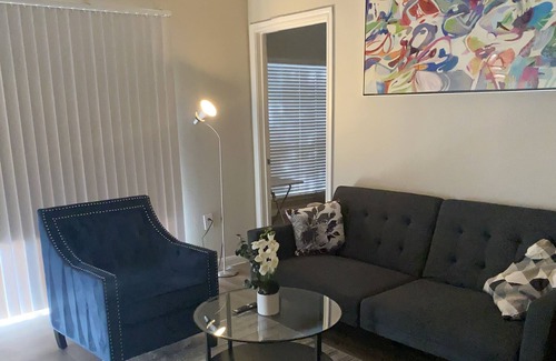 Greenway Plaza-Upper Kirby Apartment | Galleria/River Oaks Apartment
