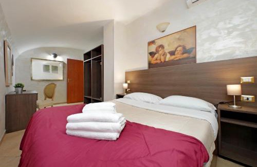 Monti Apartment | Gallery Home