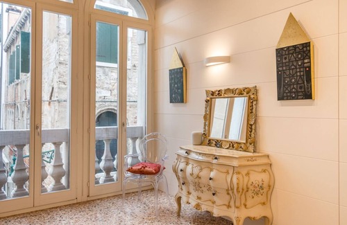 Castello Apartment | Gallery House @Venice