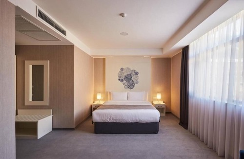 Tbilisi City Centre Hotel | Gallery Palace Hotel