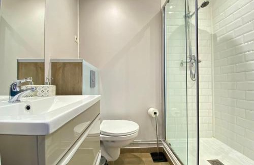 California - Pezou Apartment | Gallia Bella By SCLS Locations
