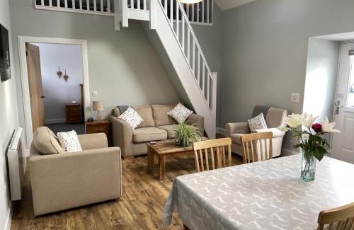 Newton Stewart House | Galloway Farmstay Claunch