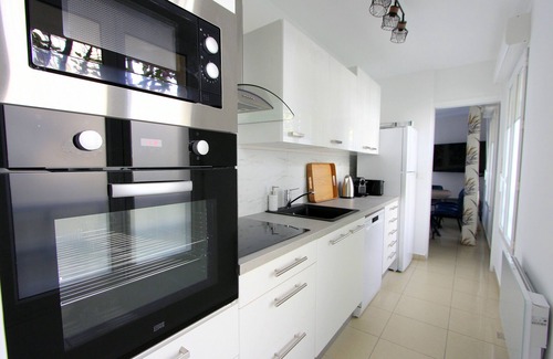 Chessy Apartment | Galmy1 ~ Spacieux Logement 8pers Chessy