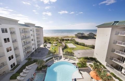 Beachside Village Condo | Galveston Condo/Pool 2BR Directly on Beach - No Street to Cross!