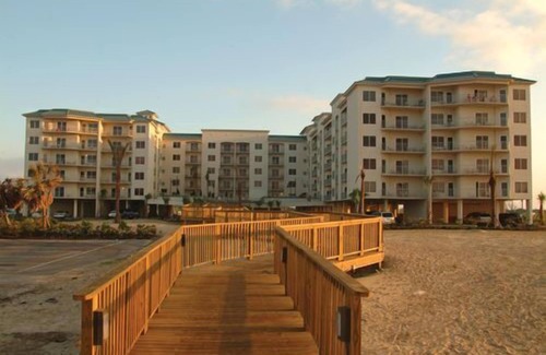 Beachside Village Condo | Galveston Condo/Pool 2BR Directly on Beach - No Street to Cross!