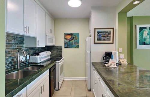Galveston Condo | Galvestonian 503 - Escape to the Sea