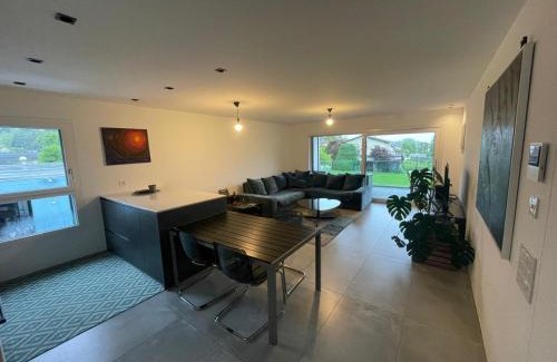 Quartino Apartment | Gambarogno Locarno - Modern and Comfortable