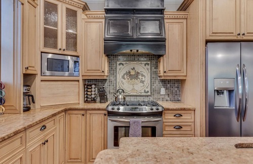 Glenwood Springs House | Game & Movie Rooms, Fire Pit, Family Friendly, A/C