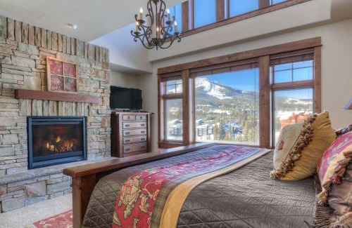 Big Sky Apartment | Game Room, Pool & Hot Tubs, Amazing Views, 2 Living Rooms
