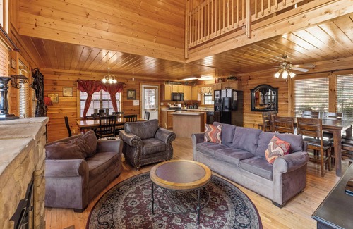 Sevierville Cabin | Game Room, Theater, Hot Tub & Resort Pool — Only 5 min to Dollywood!