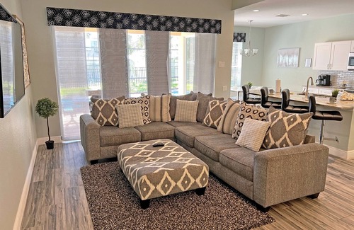 Windsor Hills House | Game Room+Themed BRs+Outdoor Theater+Pool/Spa