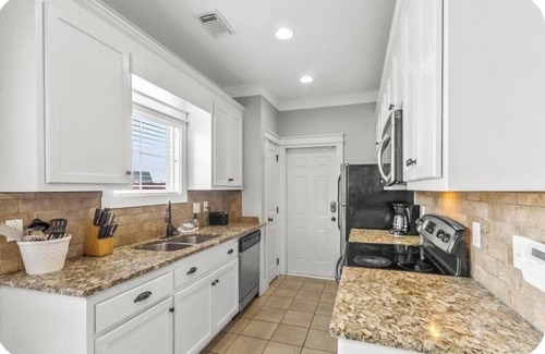 Tuscaloosa House | Gameday Paradise- 3 bdr townhouse walking distance