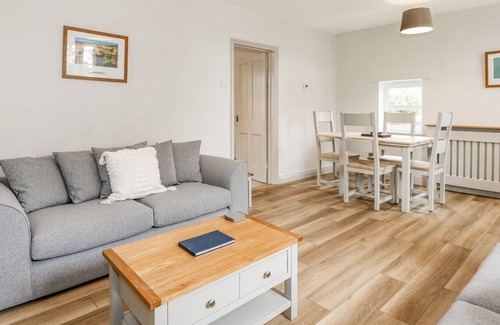 Titchwell Cottage | GAMEKEEPERS COTTAGE, pet friendly, with a garden in Brancaster