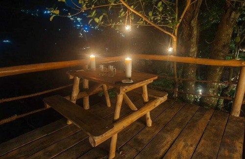 Ella RV Rental | Gamping Tent for Nature Lovers
