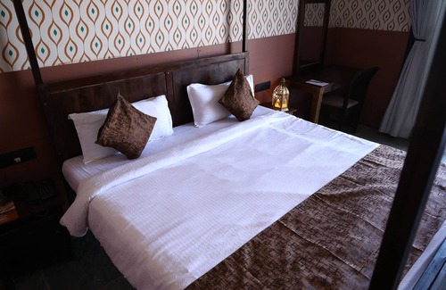 Manasa Hotel | Gandhisagar Forest Retreat