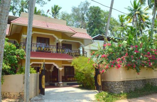 Venganoor House | Ganesh Ayurveda Holiday Home Apartment
