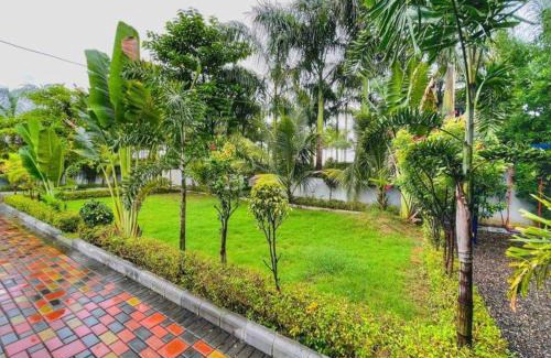 Kamrej Villa | Ganesh Farm House