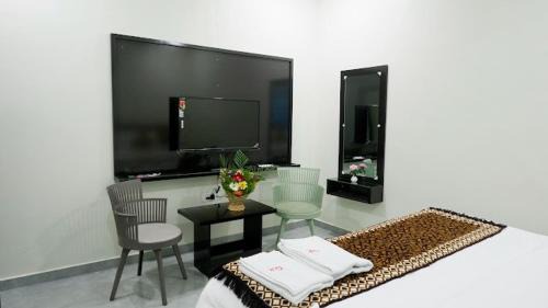 Solapur Hotel | Ganga Regency