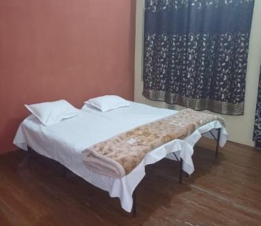 Allahabad House | Ganga View home stay