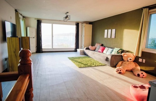 Ganghwa House | Ganghwado Sunsets and Ocean Pension