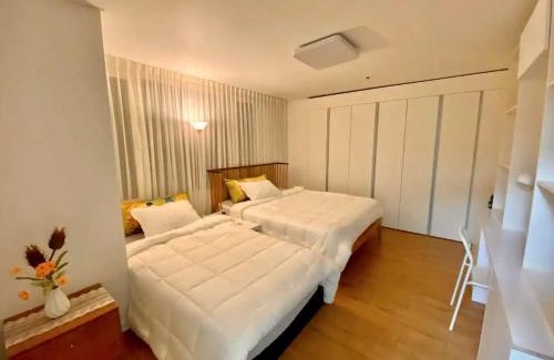 Seocho-dong Apartment | Gangnam Station Fun House