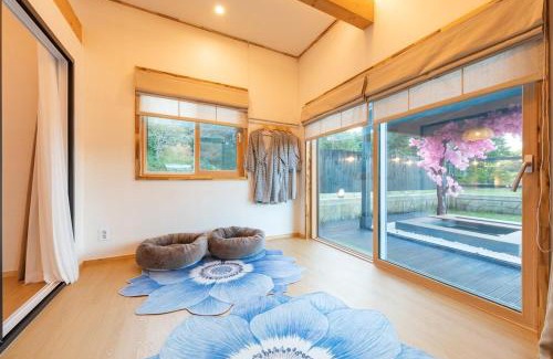 Jumunjin-eup House | Gangneung Ryokan Sodolhyangho