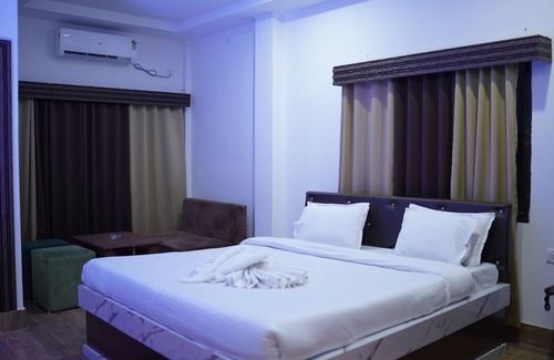 Neora Hotel | Gangotri Resort